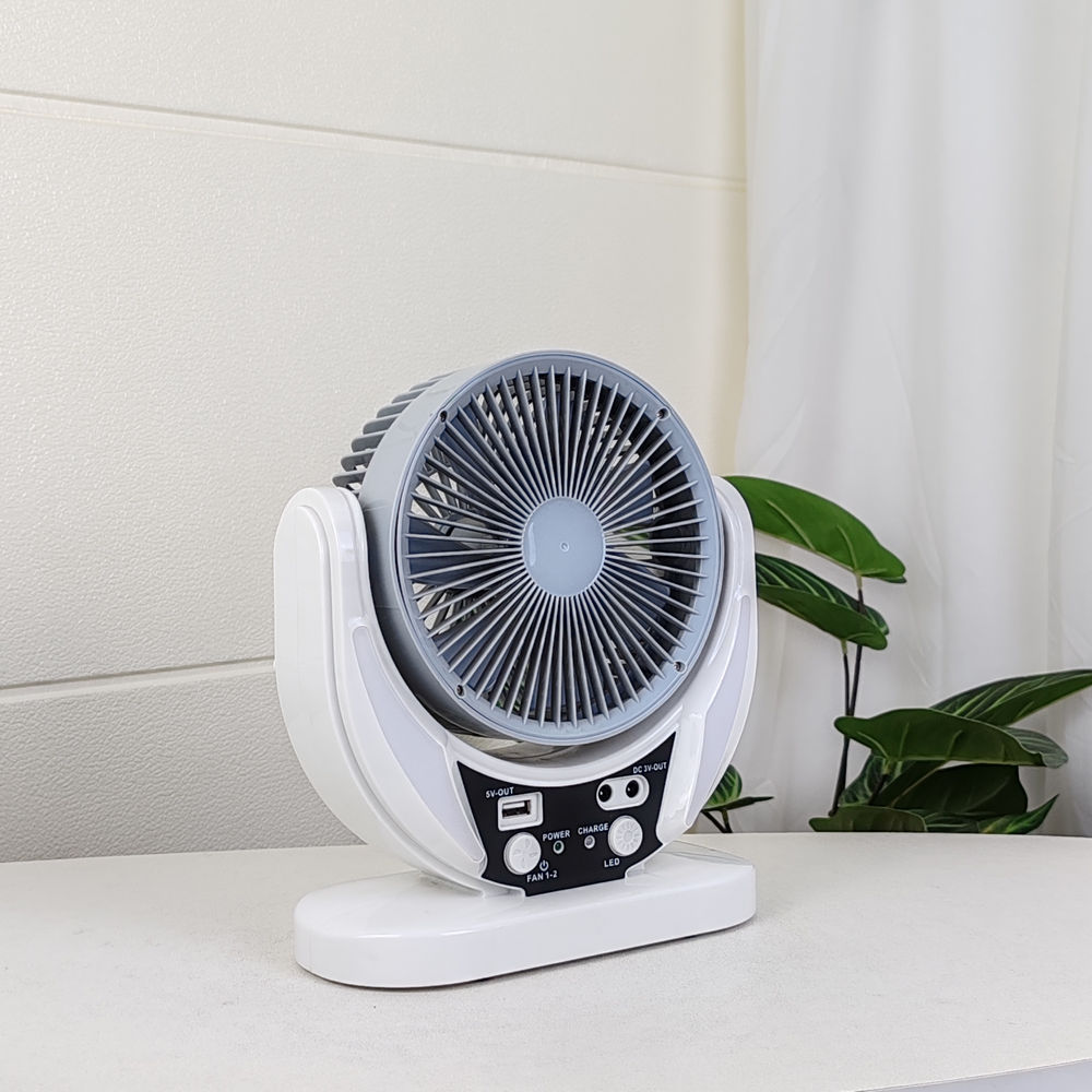 Rechargeable Fan Oferta especial Ventilador de mesa con iluminación LED Ventilador solar Ventilador de emergencia recargable