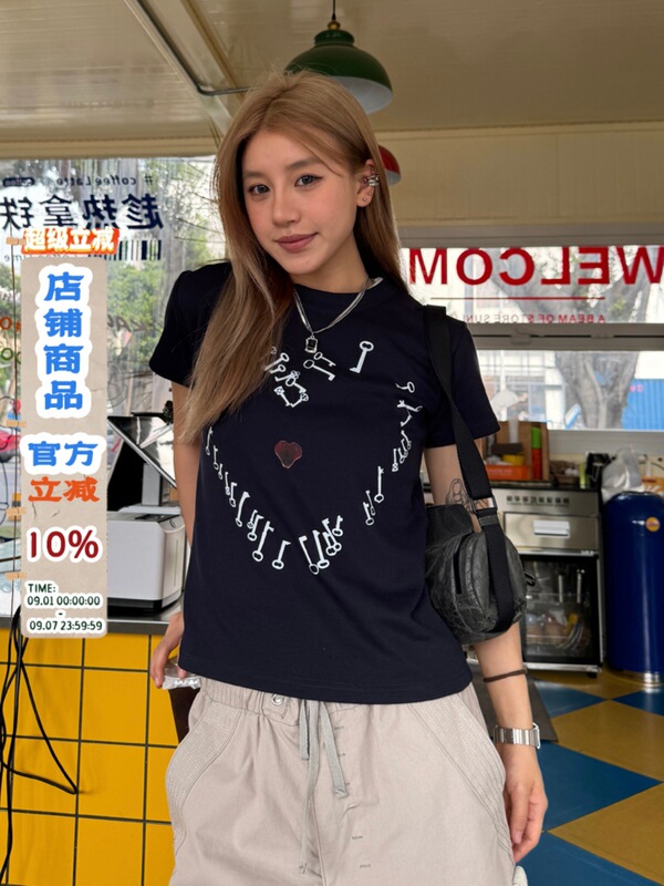 川川也 美式原创复古正肩短款不露脐短袖T恤女街头宽松夏季上衣潮|undefined