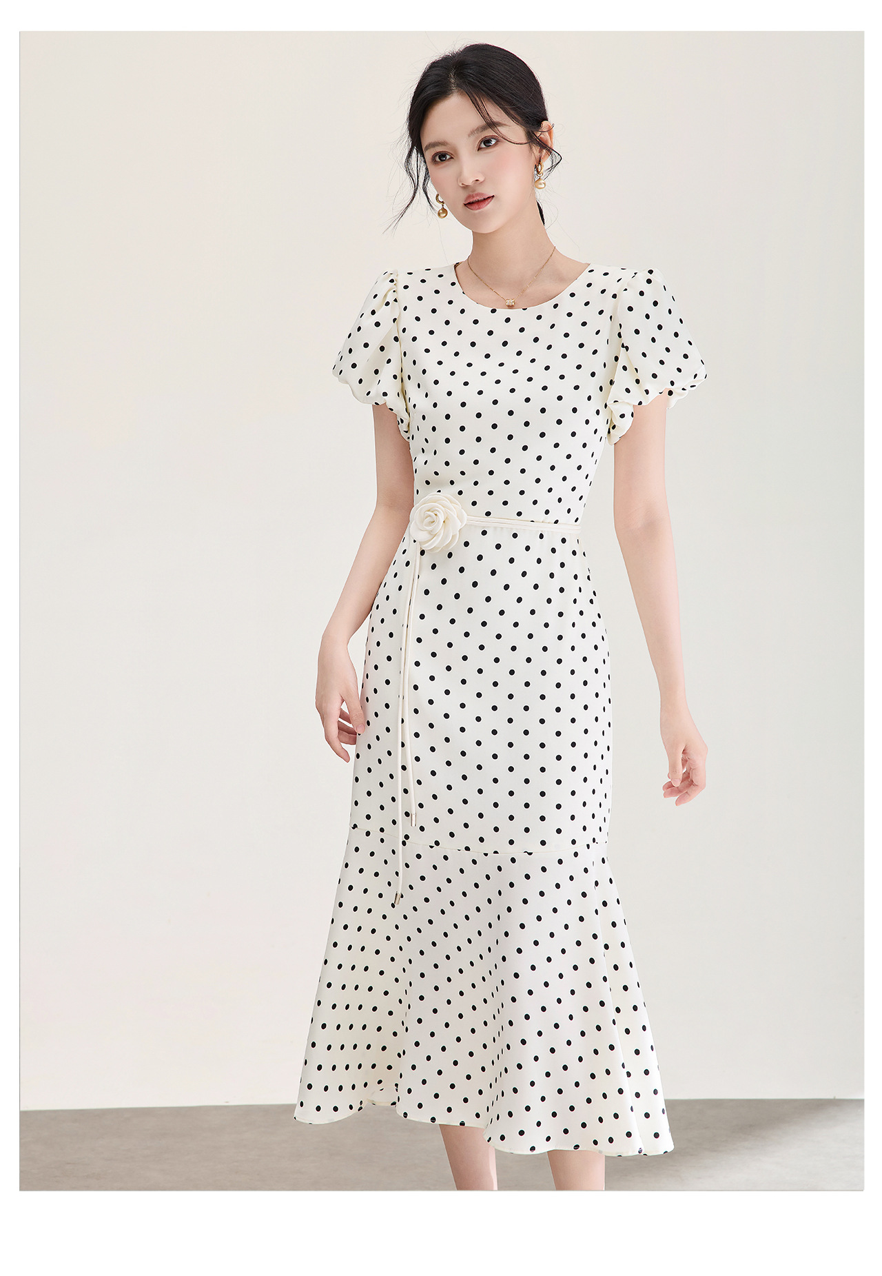Đầm maxi nữ thắt eo họa tiết hoa hồng chấm bi phong cách Pháp — Điểm Apricot chi tiết 11