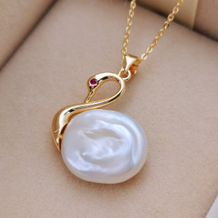 Factory direct supply Zhuji freshwater baroque shaped pearl necklace Swan pendant temperament simple a generation of hair