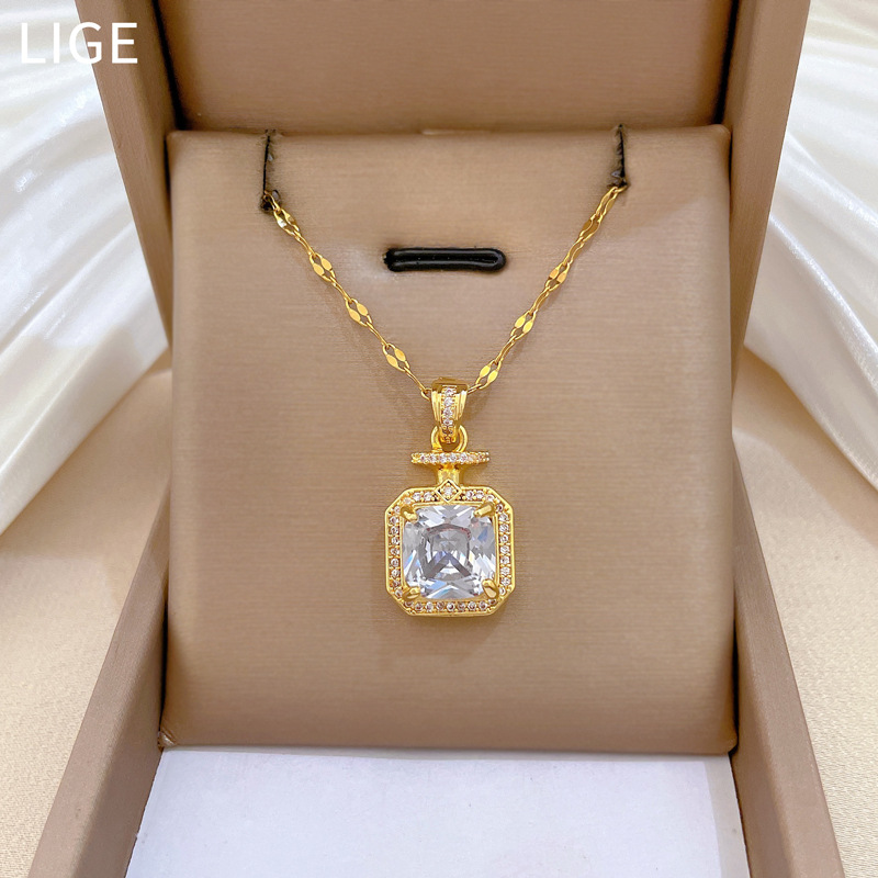 【 Titanium Steel 】 Perfume full diamond fashion, light luxury style, luxurious quality, full diamond necklace, versatile for women, collarbone chain, titanium steel chain pic 8