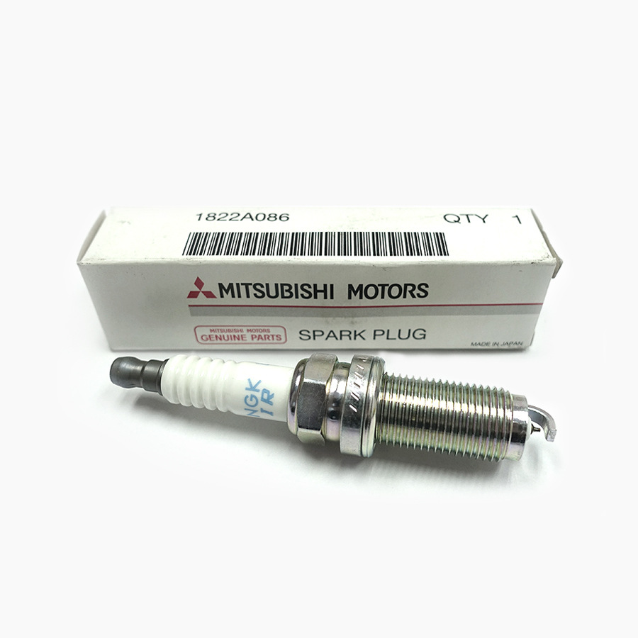 Neutral 1822A086 is suitable for Mitsubishi Pajero Glandi Lancer Iridium spark plug LZFR5BI-11