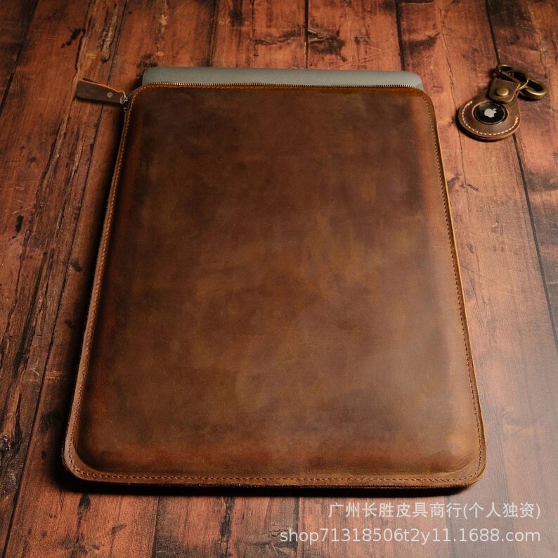 Amazon Crazy Horse Leather Neutral Laptop Protective Case Retro Fashion Portable Zipper Waterproof Document Bag Amazon Crazy Horse Leather Neutral Laptop Protective Case Retro Fashion Portable Zipper Waterproof Document Bag