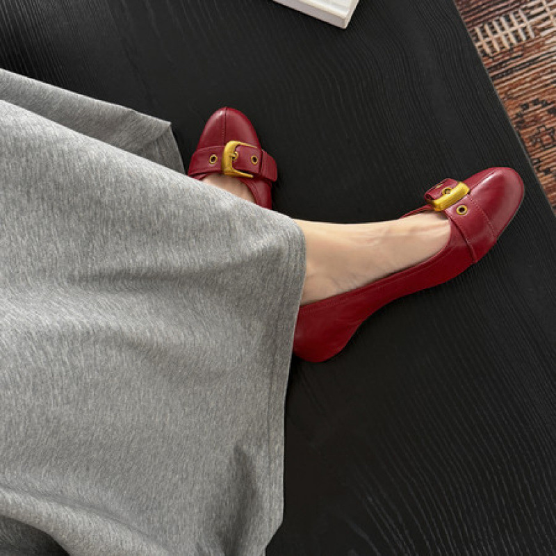 Leather version~Sweet and cool design, gentle and artistic retro style, slimming and versatile ballet shoes for women, slip-on comfortable shoes Leather version~Sweet and cool design, gentle and artistic retro style, slimming and versatile ballet shoes for women, slip-on comfortable shoes