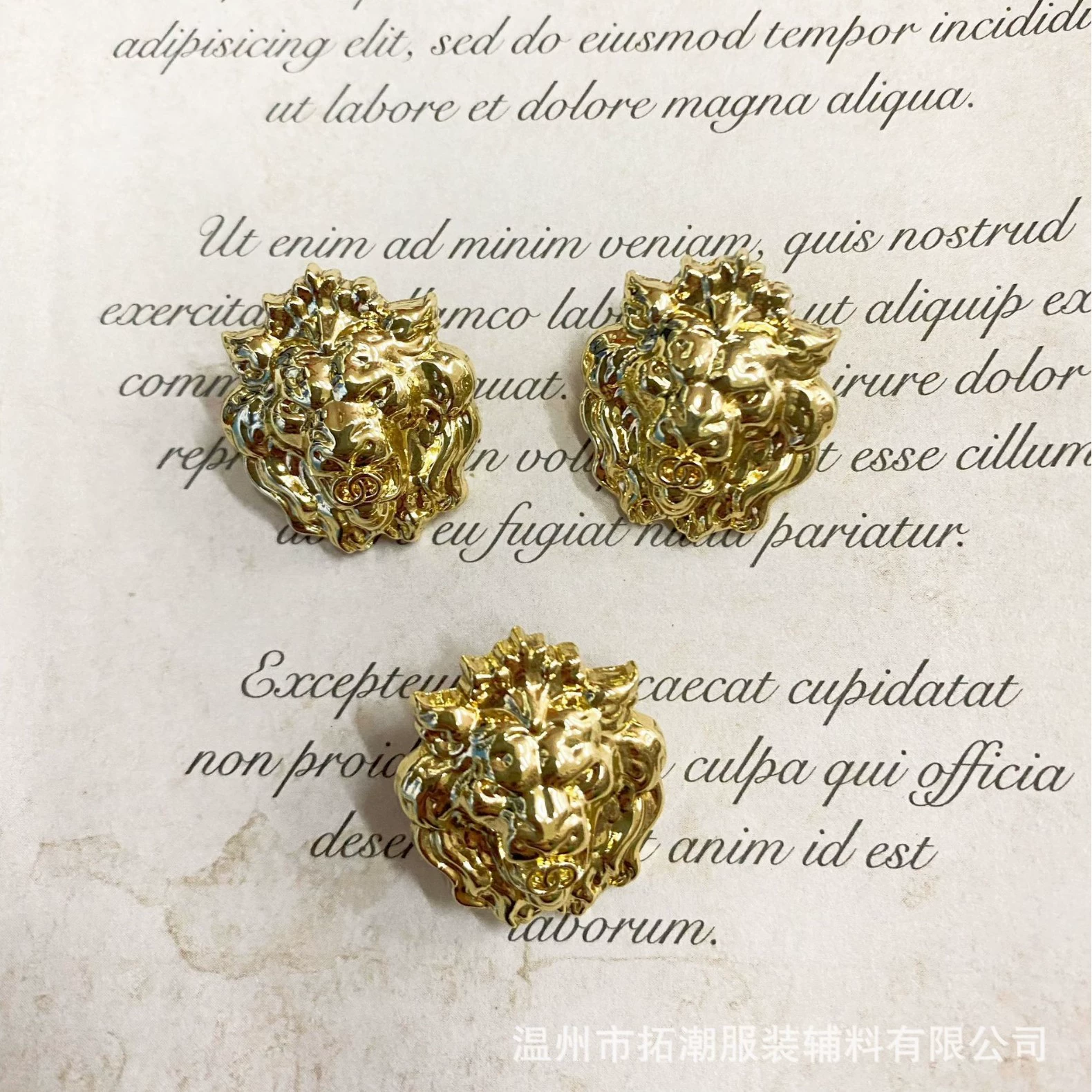 Металлическая булавка, свитер, кардиган, шерстяная рубашка, стиль Chanel