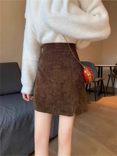 Short Skirt Slim Skirt Women's High Waist Split 2024 Corduroy New Anti-walking Hip Skirt for Autumn and Winter A