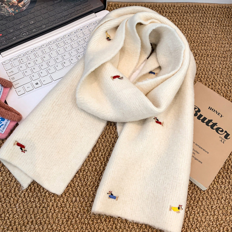 2025 Wool Dachshund Embroidered Small Scarf for Women Korean Style Autumn and Winter New Cute Scarf for Students Versatile and Warm 2025 Wool Dachshund Embroidered Small Scarf for Women Korean Style Autumn and Winter New Cute Scarf for Students Versatile and Warm