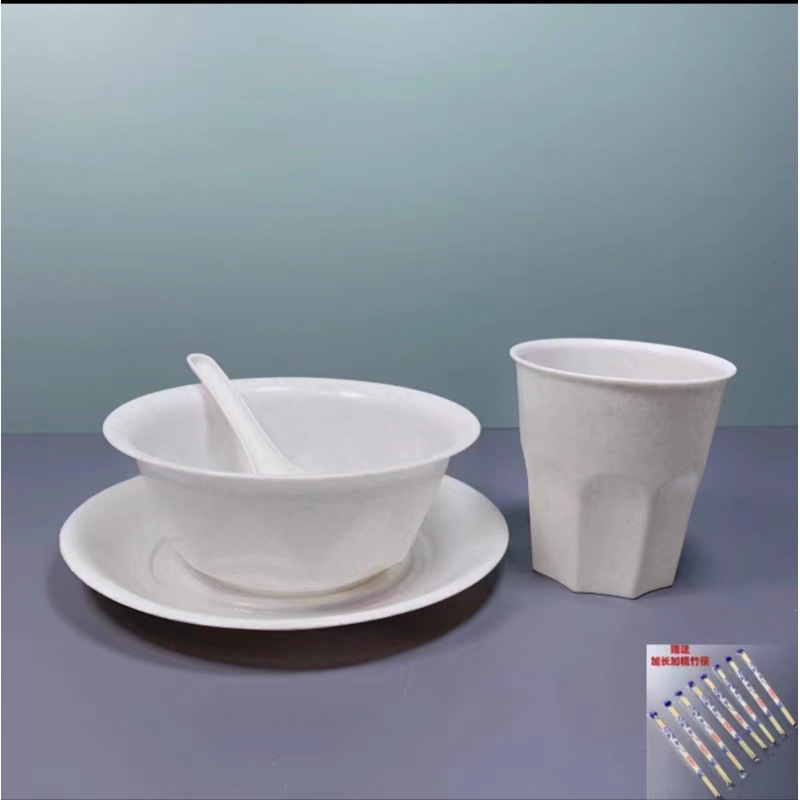 Concha de arroz cubiertos desechables set de cuatro piezas 50 juegos de palillos a granel asequible