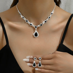 Special price!Fashion European and American new jewelry jewelry wholesale high -end crystal gem drip necklace ears set