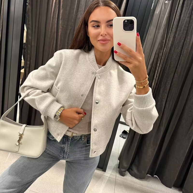 Cross-Border Women's Clothing Wholesale 2026 Autumn and Winter New Style Women's Casual Long-Sleeved Soft Short Bomber Jacket