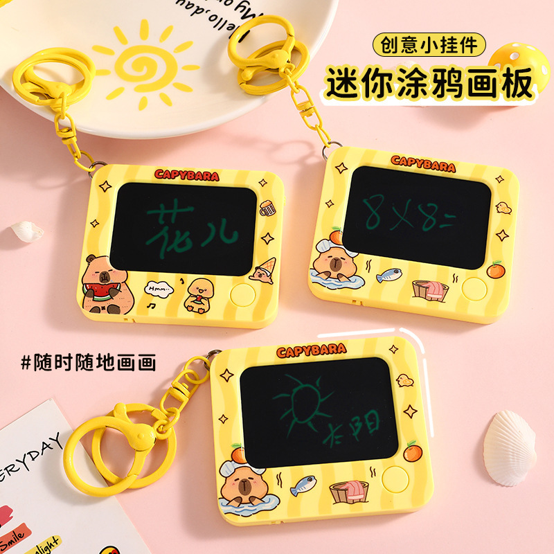 Creative cartoon card picbala mini hand-painted board keychain cute schoolbag pendant couples decompression small gift Creative cartoon card picbala mini hand-painted board keychain cute schoolbag pendant couples decompression small gift