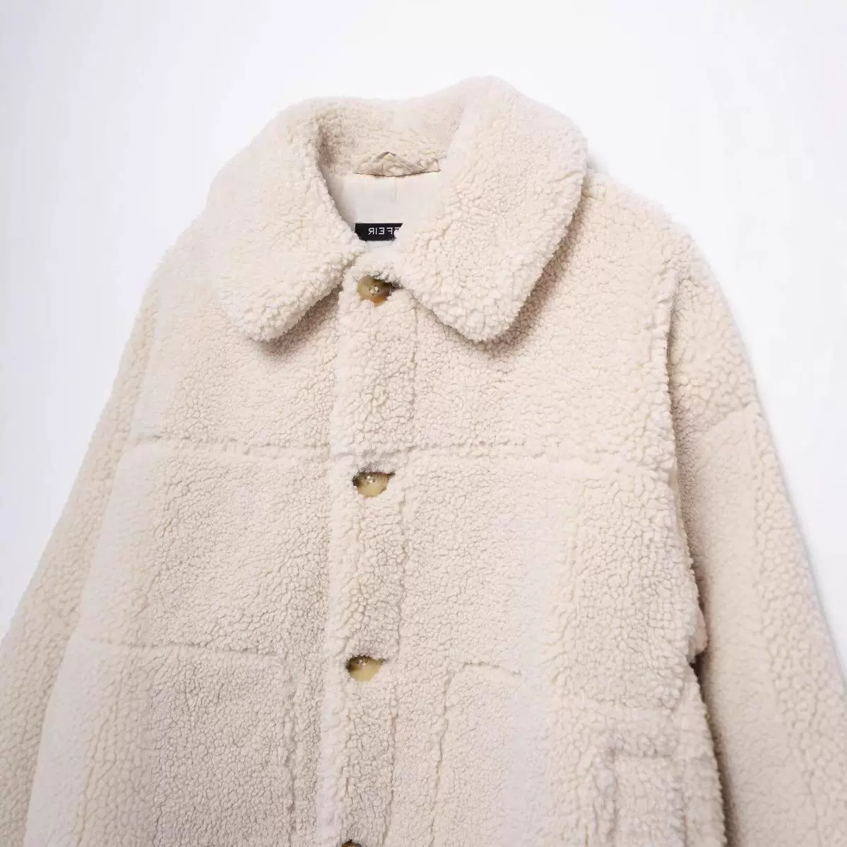 Demi-season velvet jacket for leisure, city style