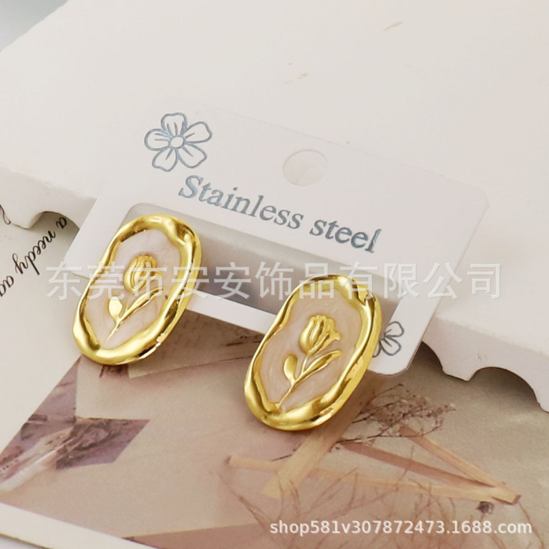 跨境轻奢高级感不锈钢方形白色滴釉爱心耳环女小巧精致时尚耳钉|undefined