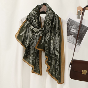 Retro Style Fashionable Leaf Print Tangled Versatile Long Scarf for Women in Summer Air-Conditioned Rooms with Sun Protection Shawl Scarf