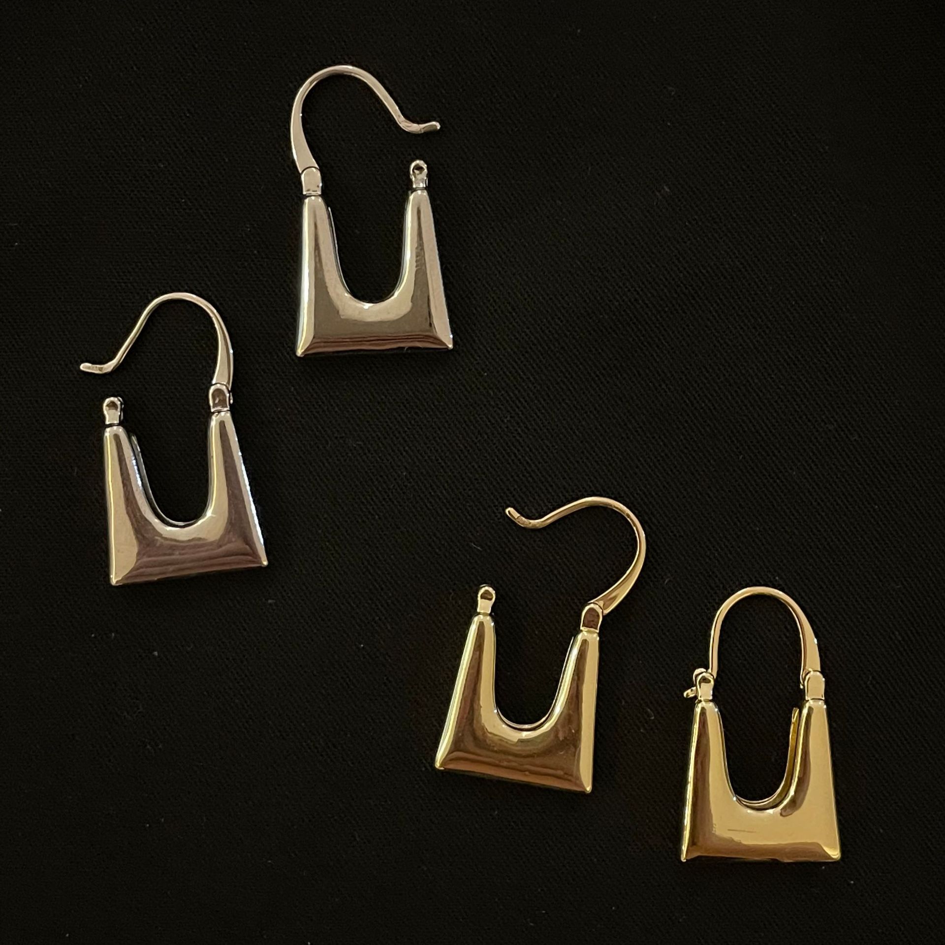 Aretes De Metal Con Forma De Bolsa Geométrica De Textura Simple display picture 8