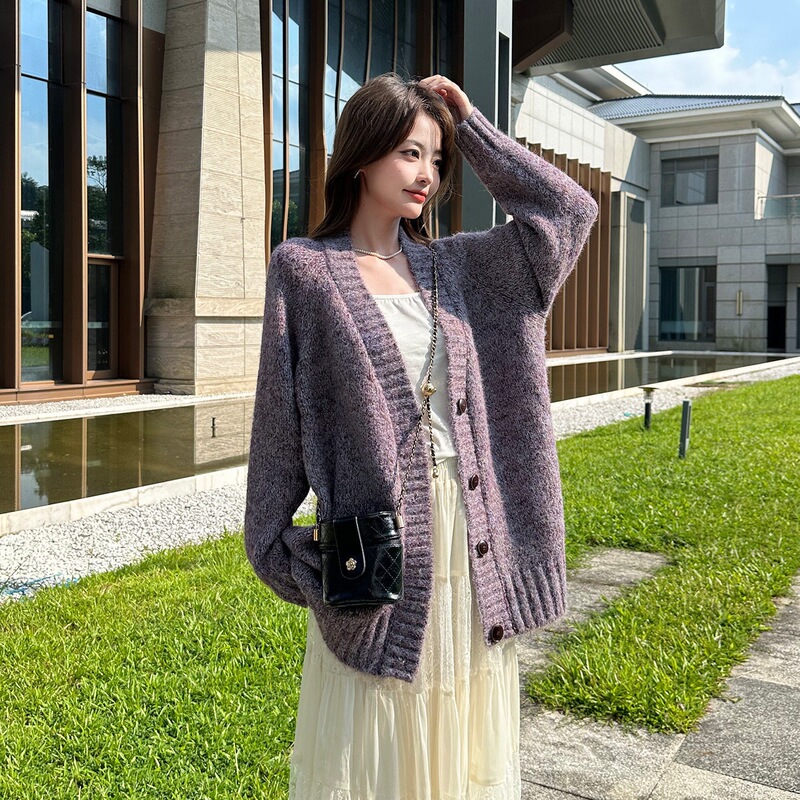 Soft V-neck sweater, Chanel-style, mid-length, purple, new 2026 spring/autumn knit top, loose fit, comfortable