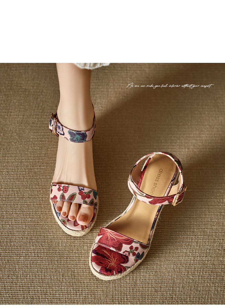 Sandal cao gót nữ hở mũi phong cách Bohemian, đế xuồng đan rơm, quai ngang khóa cài, họa tiết hoa — Xanh trắng, màu hồng nhạt chi tiết 13