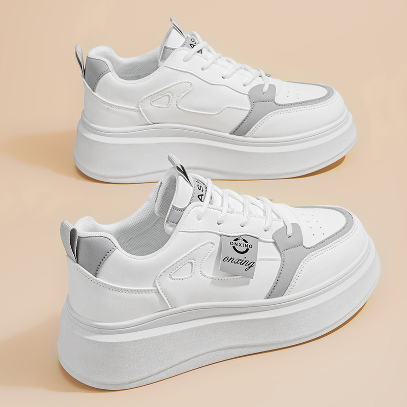 Pequeños zapatos blancos para mujeres 2025 primavera nuevos zapatos de tablero transpirables para mujeres ins coreana versátil con suela gruesa zapatos deportivos casuales de moda image 4