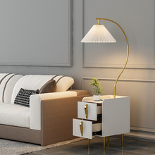 现代简约百褶落地灯轻奢卧室客厅床头柜灯双层抽屉置物充电一体灯