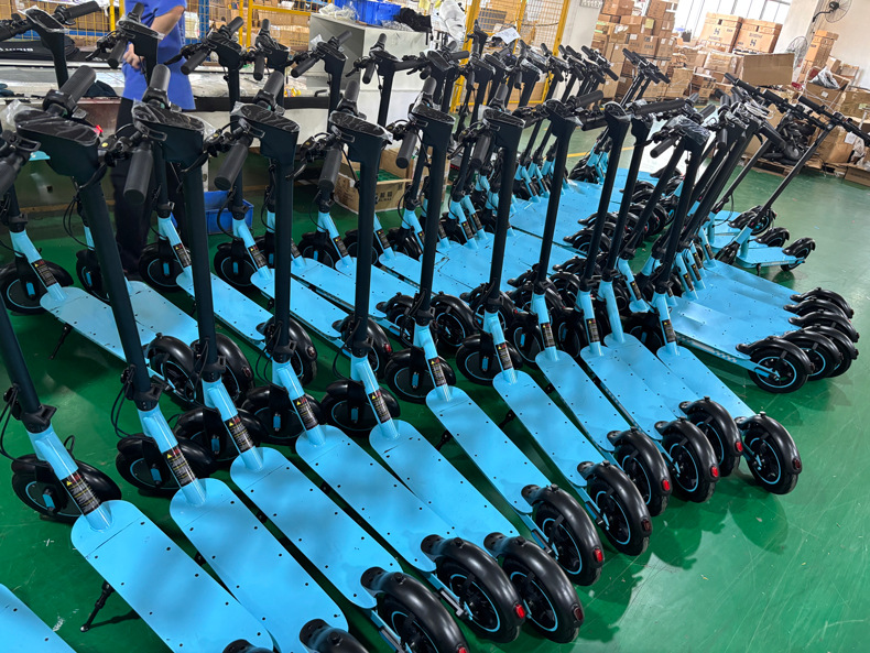 Electric Scooter Foldable 10inch Overseas Warehouse Wholesale High-Power Adult Mobility Scooter