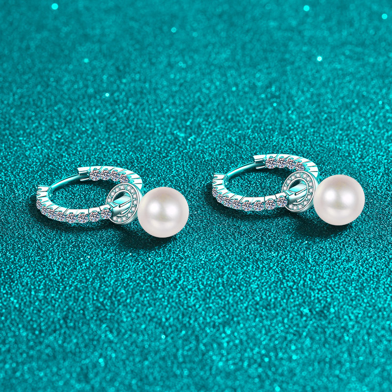 Orecchini a cerchio in moissanite colore d e perle d'acqua dolce_voghion.com