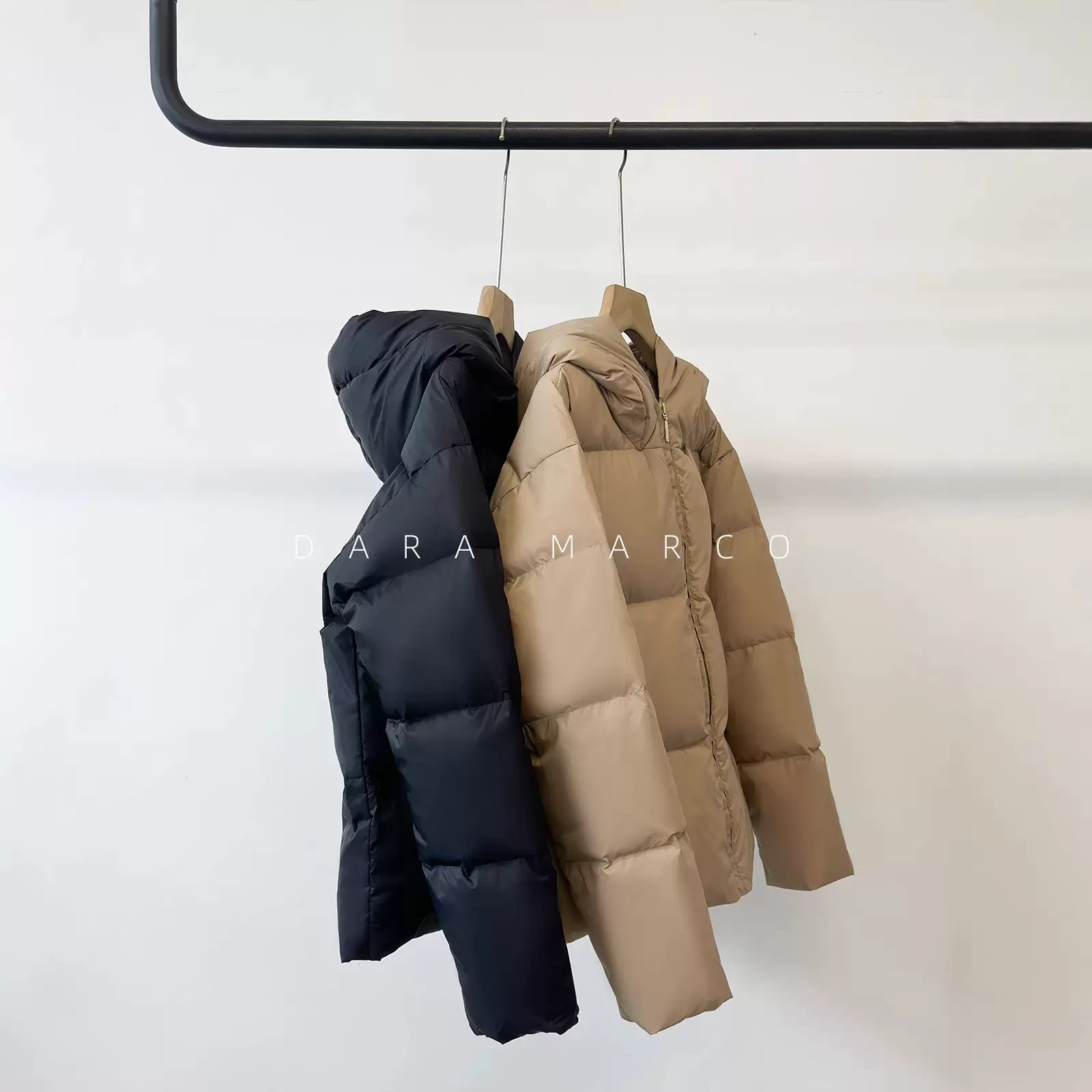 轻盈蓬松~90白鸭绒短款黑色羽绒服简约百搭面包服连帽外套女秋冬