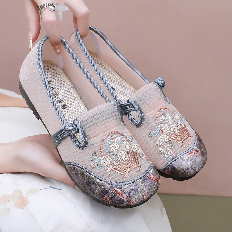 Женская обувь 2025, летняя новая стильная мягкая подошва, универсальная, удобная, повседневная, дышащая, износостойкая, не утомляющая, на одну ногу, обувь для мам