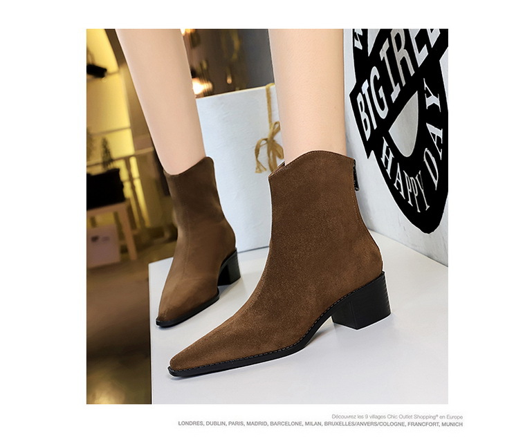 Modische, schlichte Winter-All-in-One-Stiefeletten aus Wildleder mit klobigem Mittelabsatz und spitzer Spitze für Damen_voghion.com