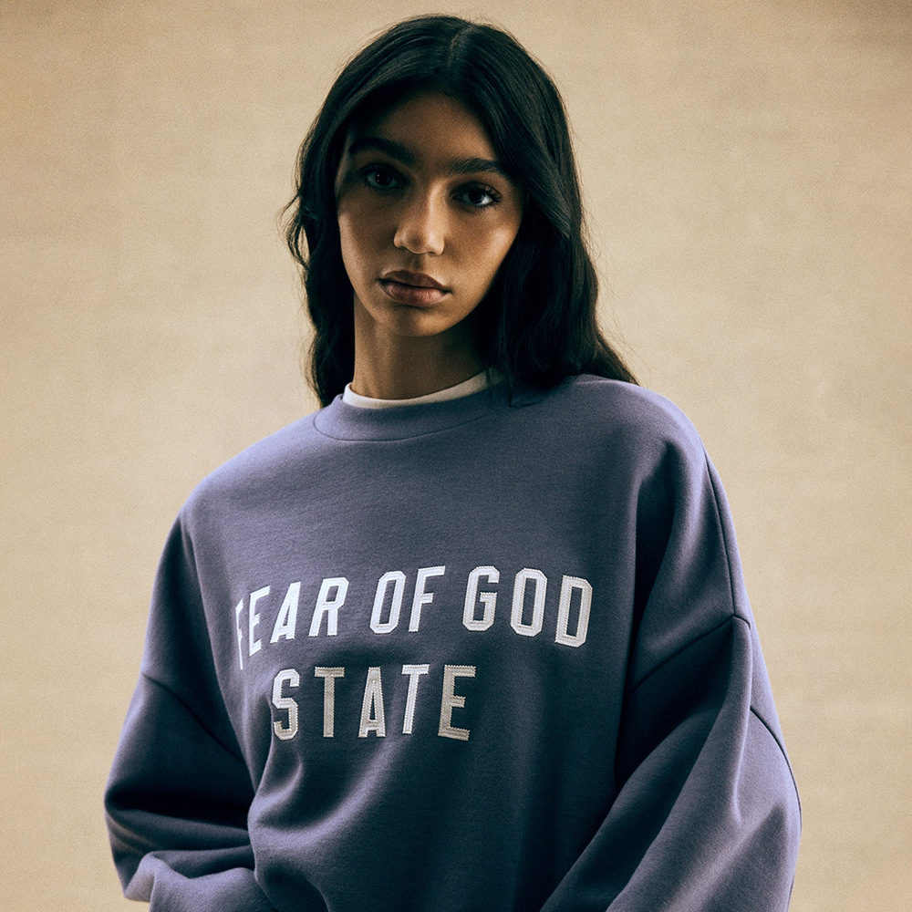 24FW FOG ESSENTIALS Lavado y anticuado letras impresas parejas masculinas y femeninas con el mismo estilo suéter de cuello redondo