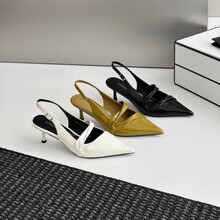 �W��վŮЬ26�����r��ܛ��ϞţƤ���^�\�����m��ռ��е͸��Λ�Ь