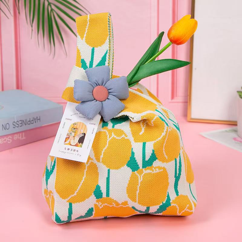 노란 튤립 + 액세서리 색상 랜덤