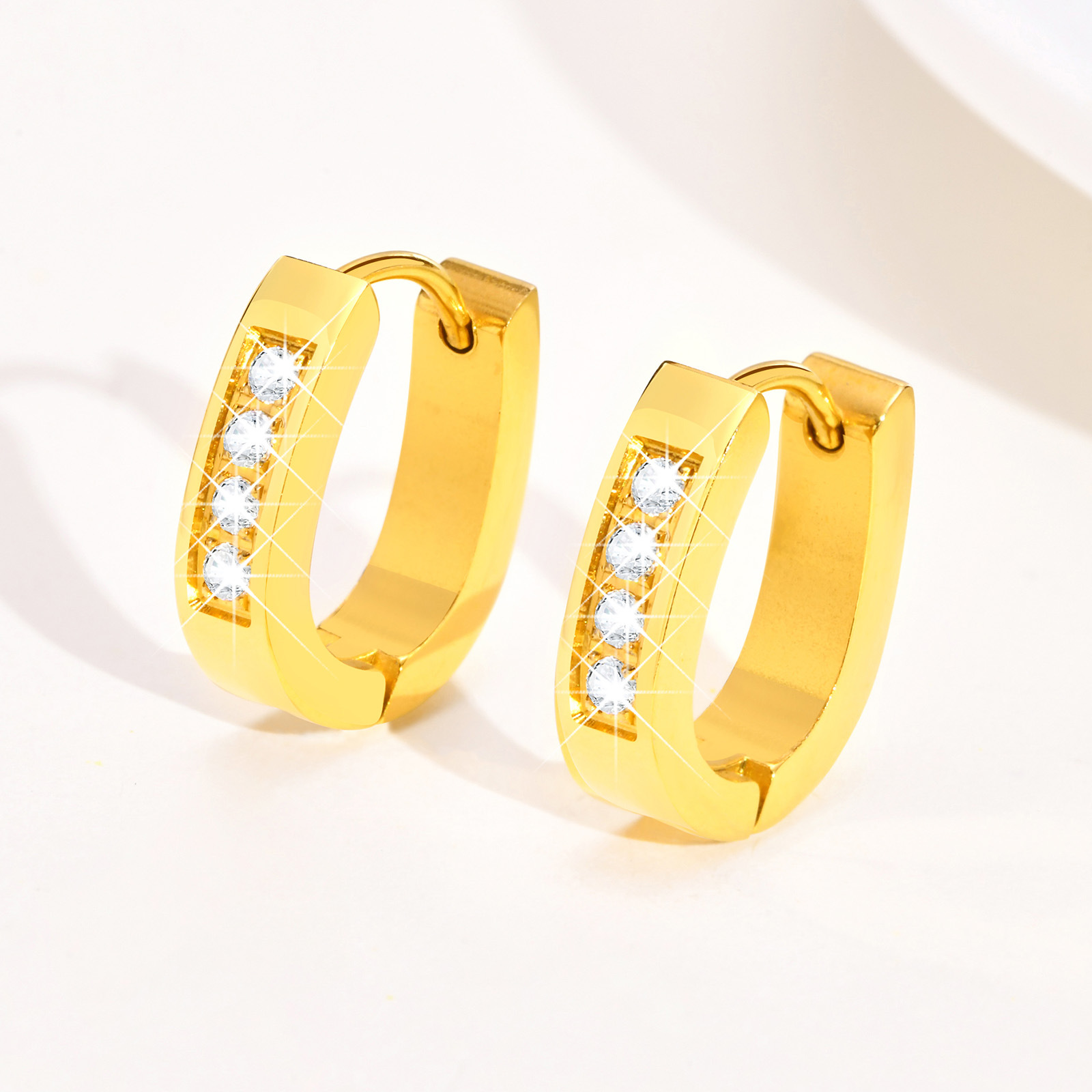 Solid Color Pattern Women'S Gender PVD Coated Gold Plated Solid Color 201 Stainless Steel Streetwear Waterproof Non Tarnish Hoop Earrings