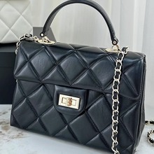 С���L�����朗l������ƤŮ���n��С���¿�μ�б����r�и߼�Ů