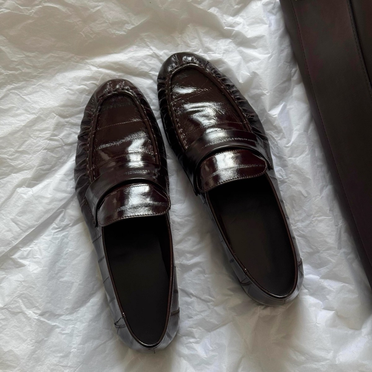In-stock version~Eel leather retro pleated casual shallow flat loafers for commuting, comfortable women's leather shoes