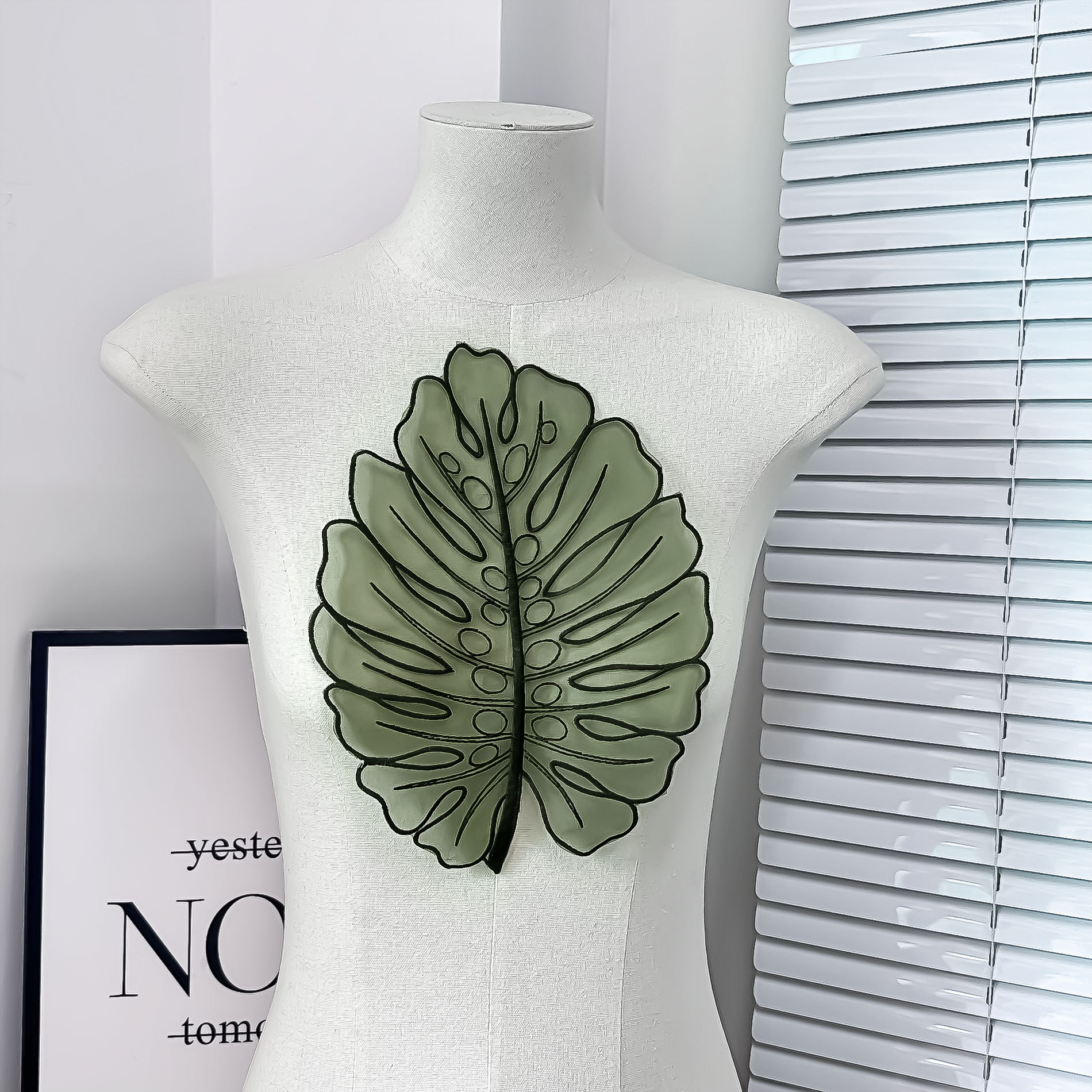 Ventas calientes de ergena bordada hoja de loto chinesa cheongsam prendas de vestir DIY accesorios de decoración fábrica directa stock image 10