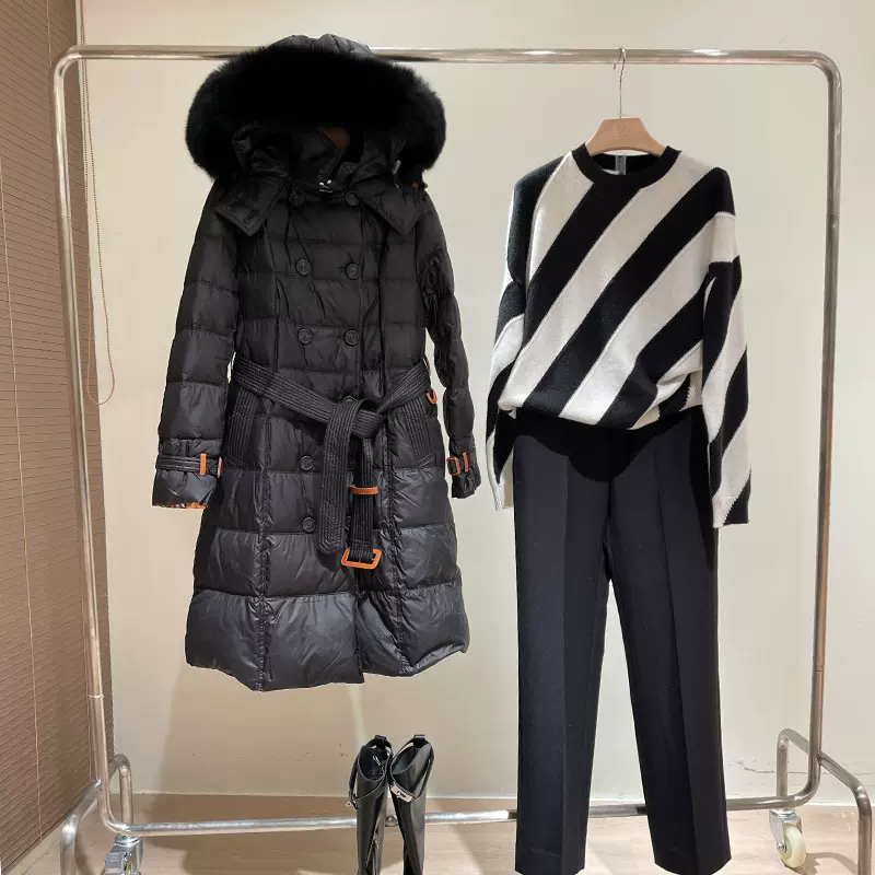 羽绒服女2025年冬新款中长款过膝爆款狐狸大毛领连帽加厚白色外套
