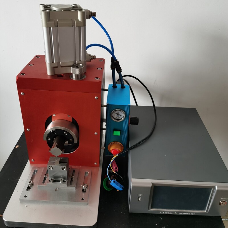 Ultrasonic metal welding machine manufacturers manufacture ultrasonic capacitor pole piece wire and connector metal welding Ultrasonic metal welding machine manufacturers manufacture ultrasonic capacitor pole piece wire and connector metal welding