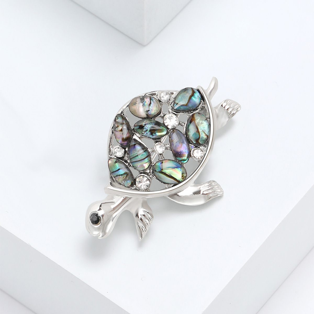 Alloy Material Retro Pin Tortoise Alloy Women's Brooches