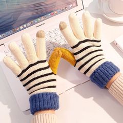 手袋の女性の冬の保温のカップルのかわいい毛糸のストライプはタッチパネルのネットの赤い防寒の屋外で学生の手袋を厚くすることができます。