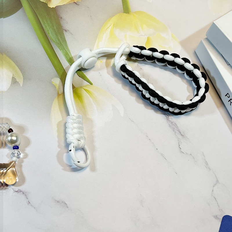 Cordón corto de muñeca hecha a mano de celebridades de Internet, color mezclado innovador, cordón para teléfono móvil anti-pérdida, llave para cámara, cordón para teléfono móvil, tarjeta