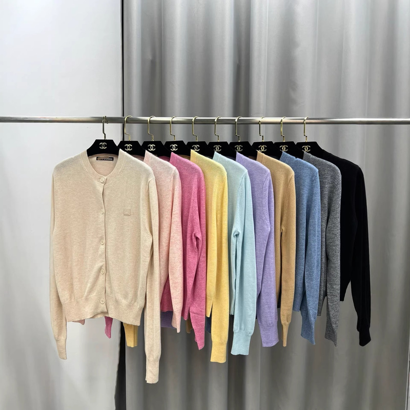 2026 Autumn and Winter Polo Bear Cashmere Round Neck Knitted Long-Sleeved Loose British Style Age-Reducing Embroidered Bear Cartoon Sweater 2026 Autumn and Winter Polo Bear Cashmere Round Neck Knitted Long-Sleeved Loose British Style Age-Reducing Embroidered Bear Cartoon Sweater
