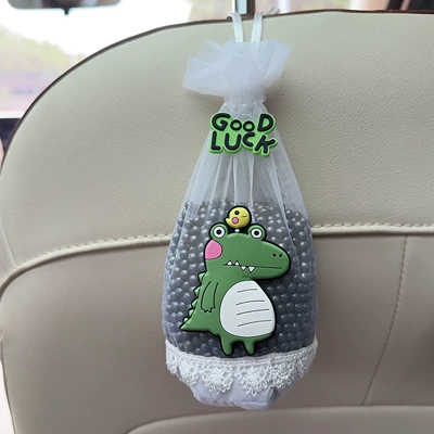 Aktiv kömürlü qoxu uducular: Car Interior Supplies - crocodile-bamboo-charcoal-bag
