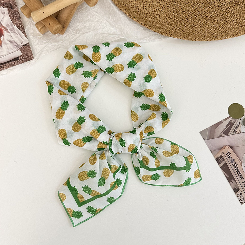 Una toalla de seda de algodón cuello pequeña toalla cuadrada de alta calidad nueva toalla de punto de onda universal correa de pelo protector de cuello pequeño chal