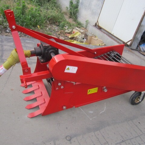 供应收获机厂家割幅900单行土豆收获机4U 1马铃薯土豆收获机