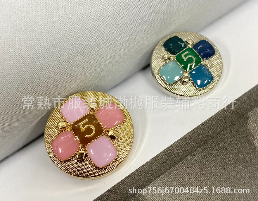 af851a85ca6dde2b7f645509ad47f1