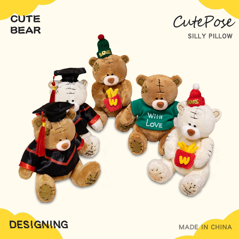 Muñeca de oso de parche de dibujos animados, evento de boda, regalo pequeño, juguete de peluche, regalo del doctor, muñeca de agarre de oso, al por mayor