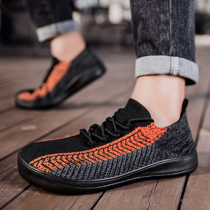 2025 nuevos zapatos de mujer de tamaño grande transfronterizo calcetines de verano de moda zapatos deportivos transpirables al aire libre zapatos para correr image 4