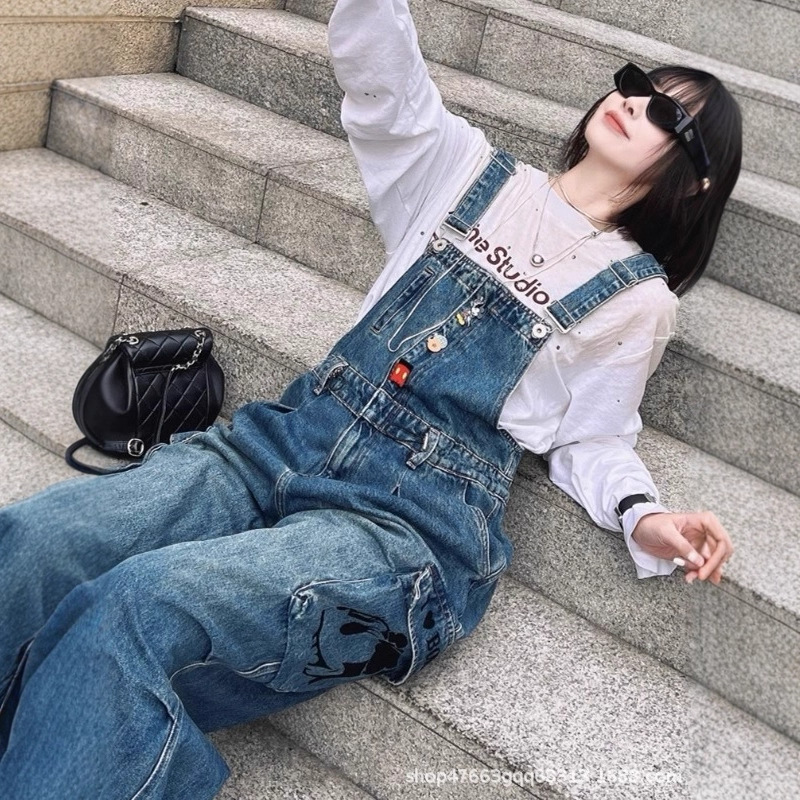 여성을위한 한국어 만화 프린트 데님 작업복 2025 새로운 여름 스타일 느슨한 작은 귀여운 연령 감소 스트레이트 바지