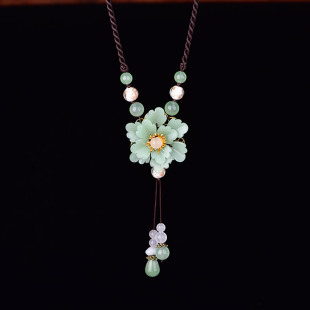 Ethnic original jewelry wholesale handmade sweater chain long pendant handmade woven glass green petals women's necklace