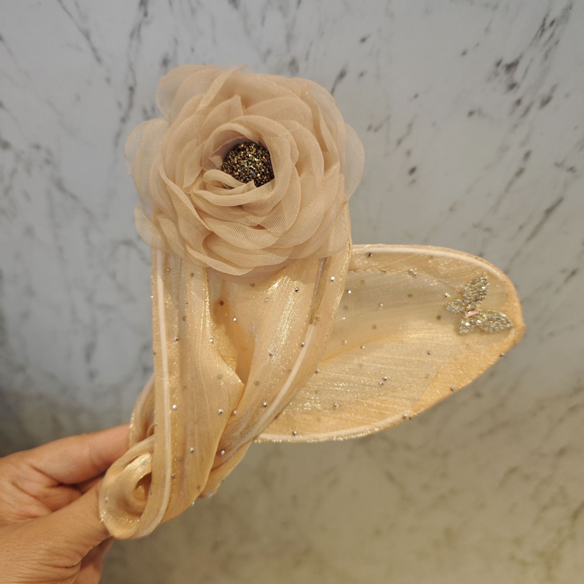 Herramienta para peinar el cabello en moño para personas perezosas, clip para moño, herramienta de peinado de mariposa de alta gama para atar el cabello en la parte posterior de la cabeza para mujeres.